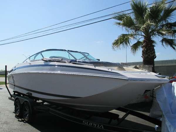 2014 Regal 24 Fasdeck