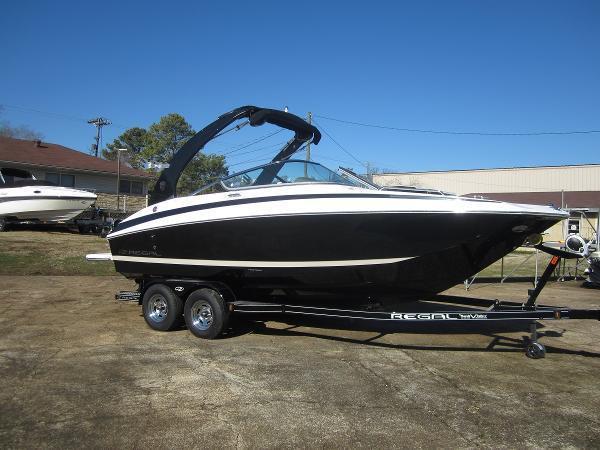 2014 Regal 24 Fasdeck