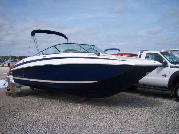 2014 Regal 24 Fasdeck