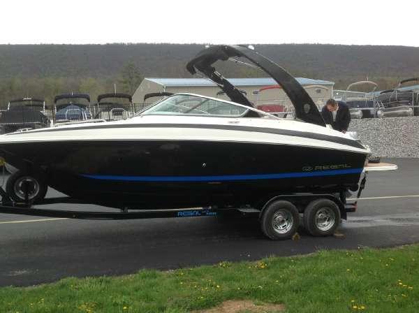 2014 Regal 24 Fasdeck