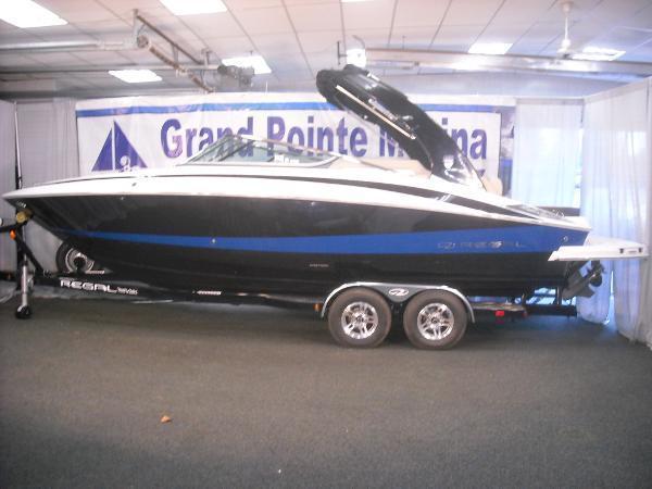 2014 Regal 2500 Bowrider