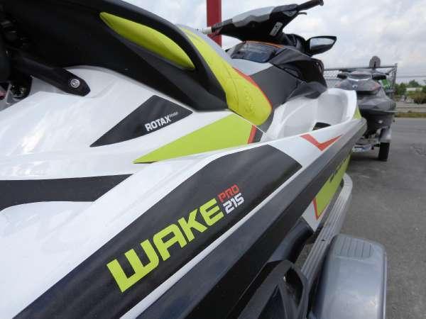 2014 Sea-Doo Wake Pro 215