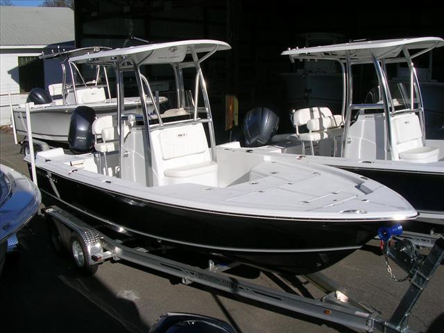 2014 Sea Hunt Bay Boat BX 22 BR