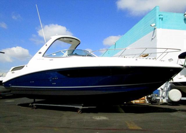 2014 Sea Ray Sport Cruiser 310 Sundancer