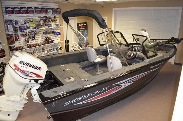 2014 Smoker Craft 172 Pro Angler XL 17 DC