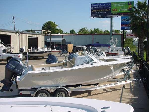 2014 Sportsman Boats 210 DC