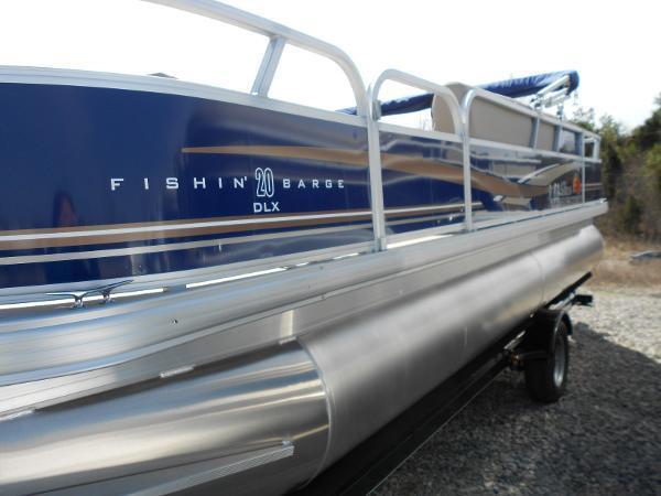 2014 Sun Tracker Fishin' Barge 20 DLX