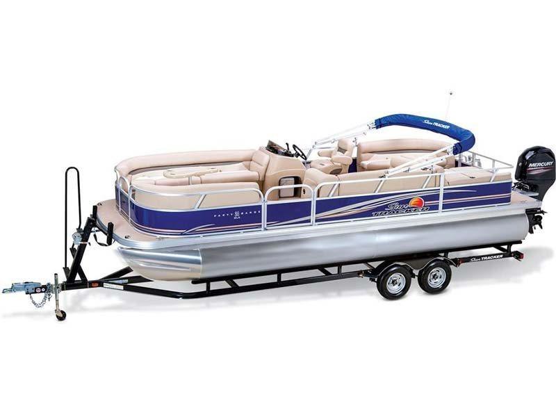 2014 Sun Tracker Party Barge 24 DLX