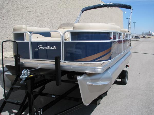 2014 Sweetwater 2286 SLC