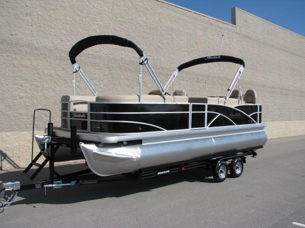 2014 Sweetwater Premium Edition 220 WB