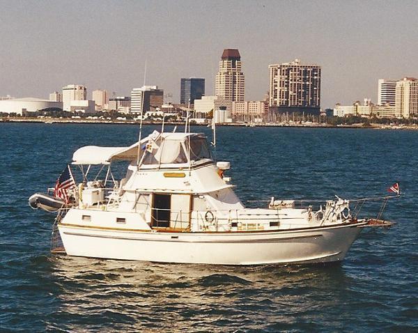 1975 Gulfstar 36 Mark II Trawler