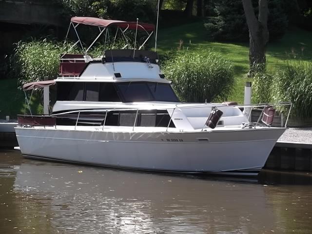 1977 Marinette 32