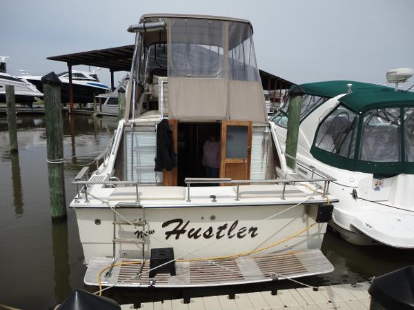 1978 Carver Mariner 33