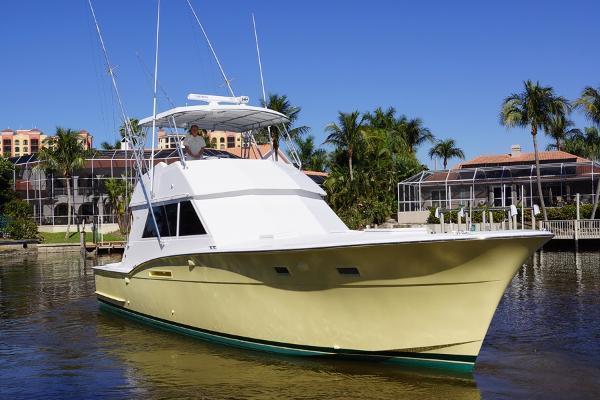 1978 Hatteras 46 Convertible TOTALLY REDONE