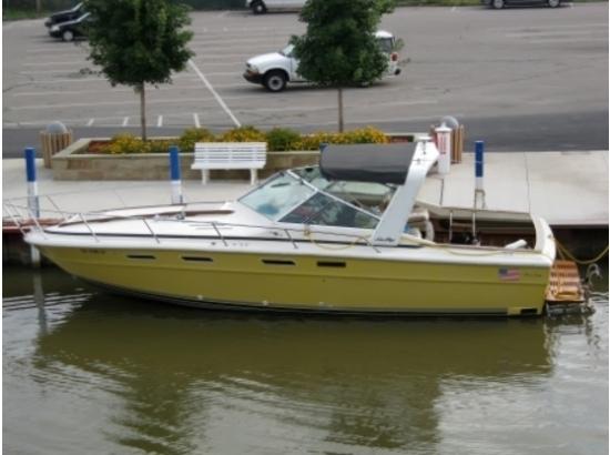 1978 Sea Ray 300 Weekender