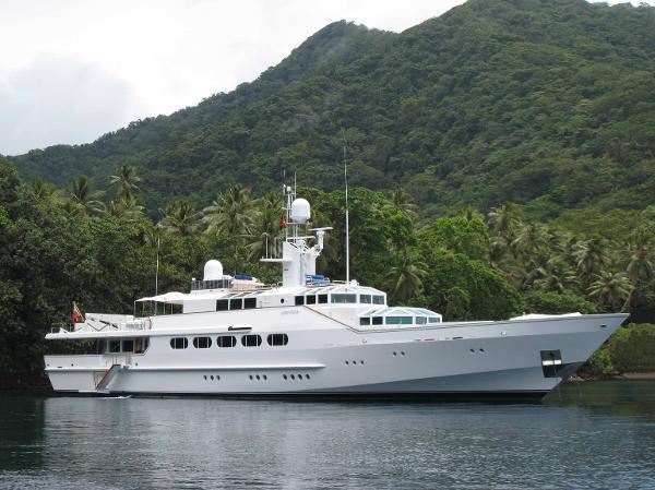 1983 Feadship Semi-displacement