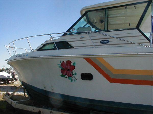 1985 Baha Cruisers 290 Sport Fisherman