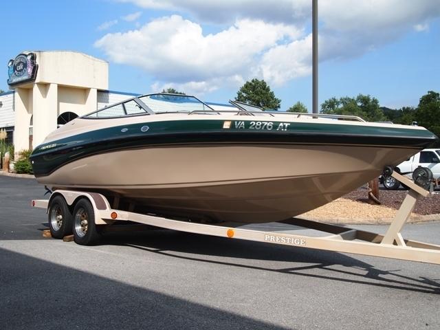 1997 Crownline Bow Rider 225 BR