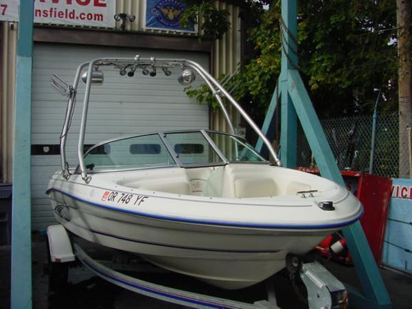 1997 Sea Ray 185 spt w/tower