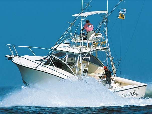 1998 Albemarle 305 Express Fisherman