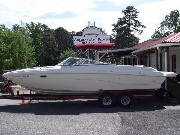 1998 Rinker 272 Captiva