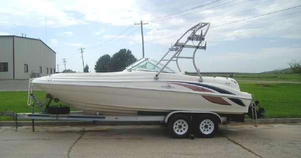 1998 Sea Ray 210 Sundeck