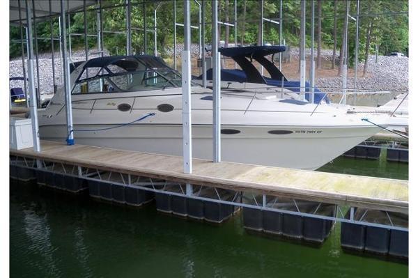 1998 Sea Ray 330 Sundancer