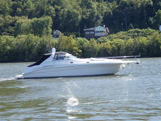 1998 Sea Ray Cruiser 450 Sundancer