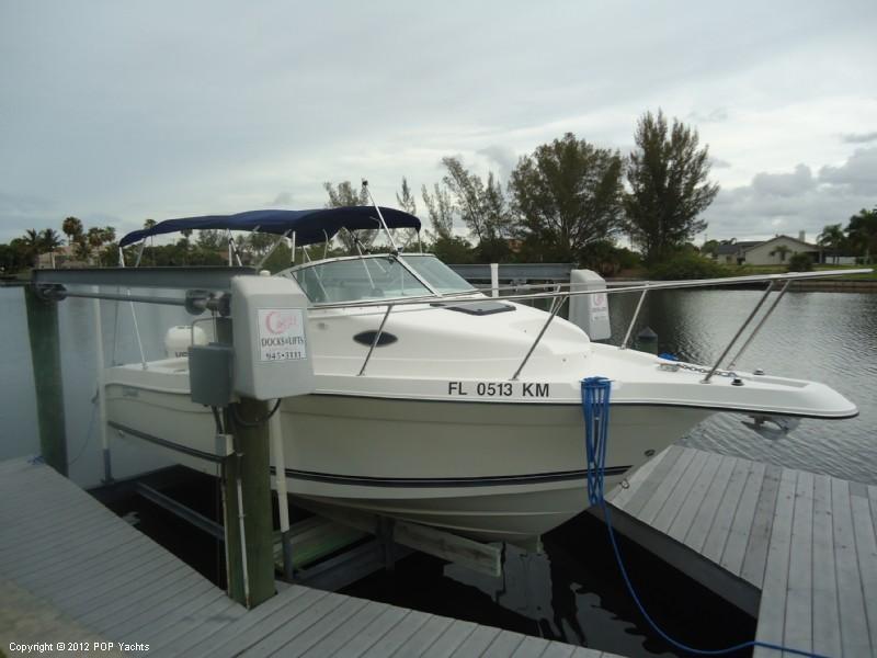 1998 Seaswirl Striper 2300