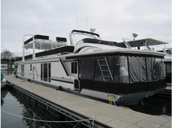 1999 Fantasy Houseboat 92 X 17