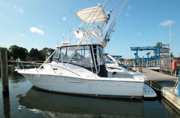 1999 Pursuit 3000 Offshore