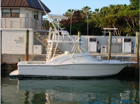 1999 Pursuit 3000 Offshore