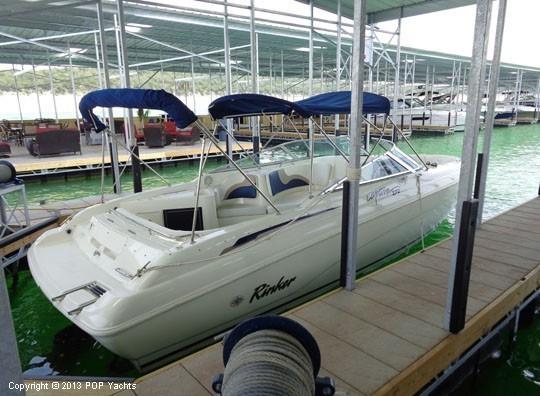 1999 Rinker 272 Captiva