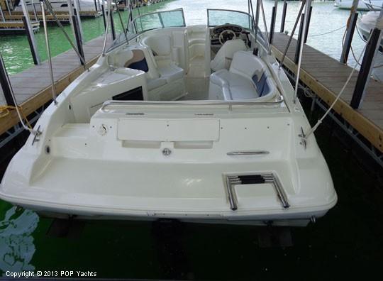 1999 Rinker 272 Captiva