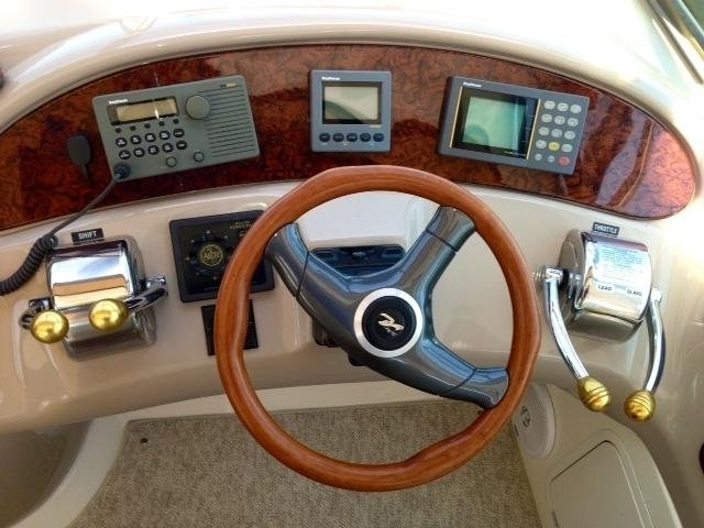 1999 Sea Ray 460 Sundancer