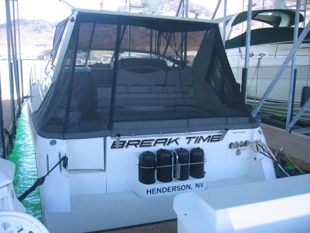 1999 Trojan 400 Express by Carver