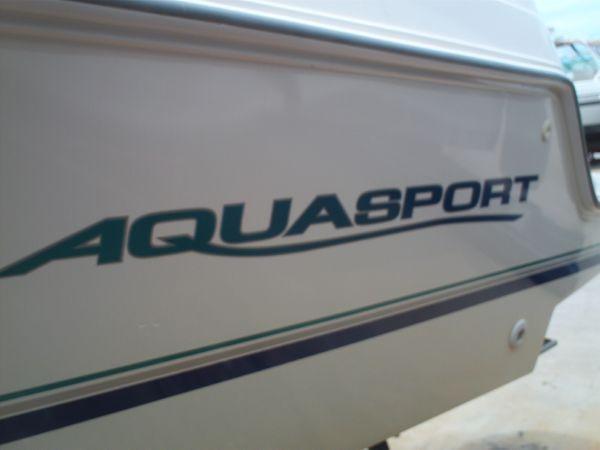2000 Aquasport 225 Osprey