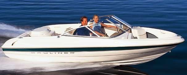 2000 Bayliner 1750 Capri with Trailer