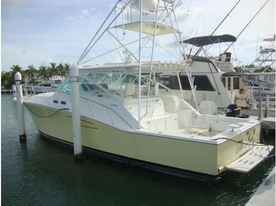 2000 Cabo Yachts Inc 45 Express Sportfish