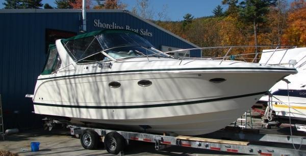 2000 Chris Craft 308 Express