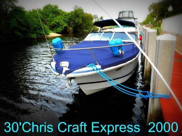 2000 Chris-Craft 308 Express Cruiser