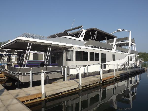 2000 Horizon Houseboat 17 X 87 HOUSEBOAT  Bloomgton