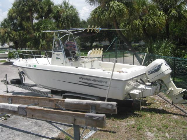 2000 Hydra-Sports 2300 seahorse