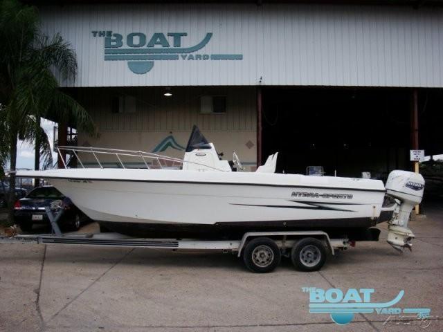 2000 Hydra-Sports 230 Seahorse