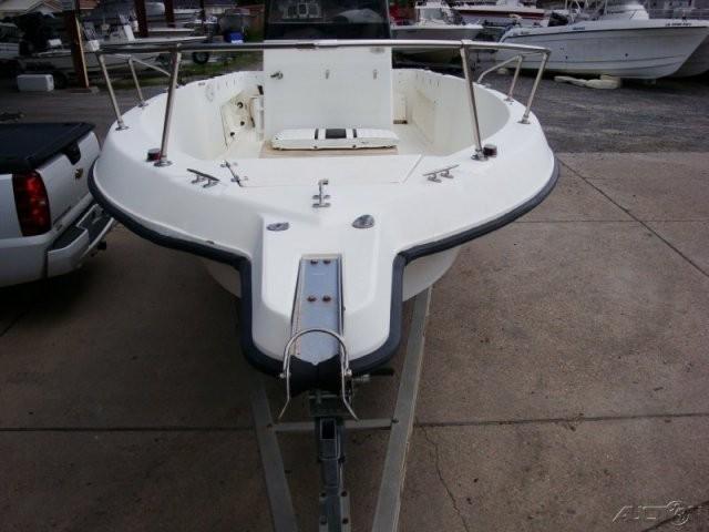 2000 Hydra-Sports 230 Seahorse