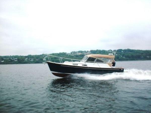 2000 Legacy Boat Downeast Cruiser