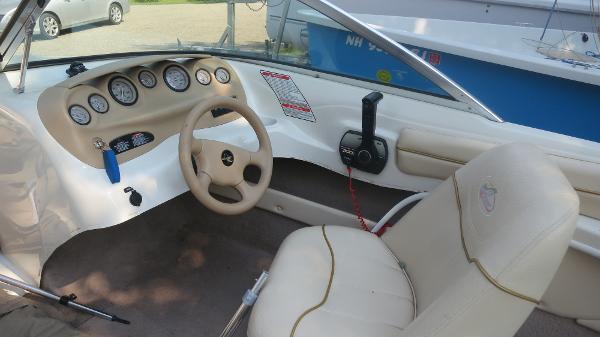 2000 Sea Ray 180