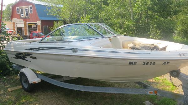 2000 Sea Ray 180