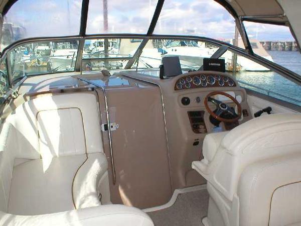 2000 Sea Ray 29' SUNDANCER