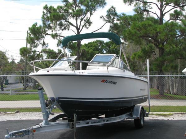 2001 Bayliner 1900 Trophy Dual Console